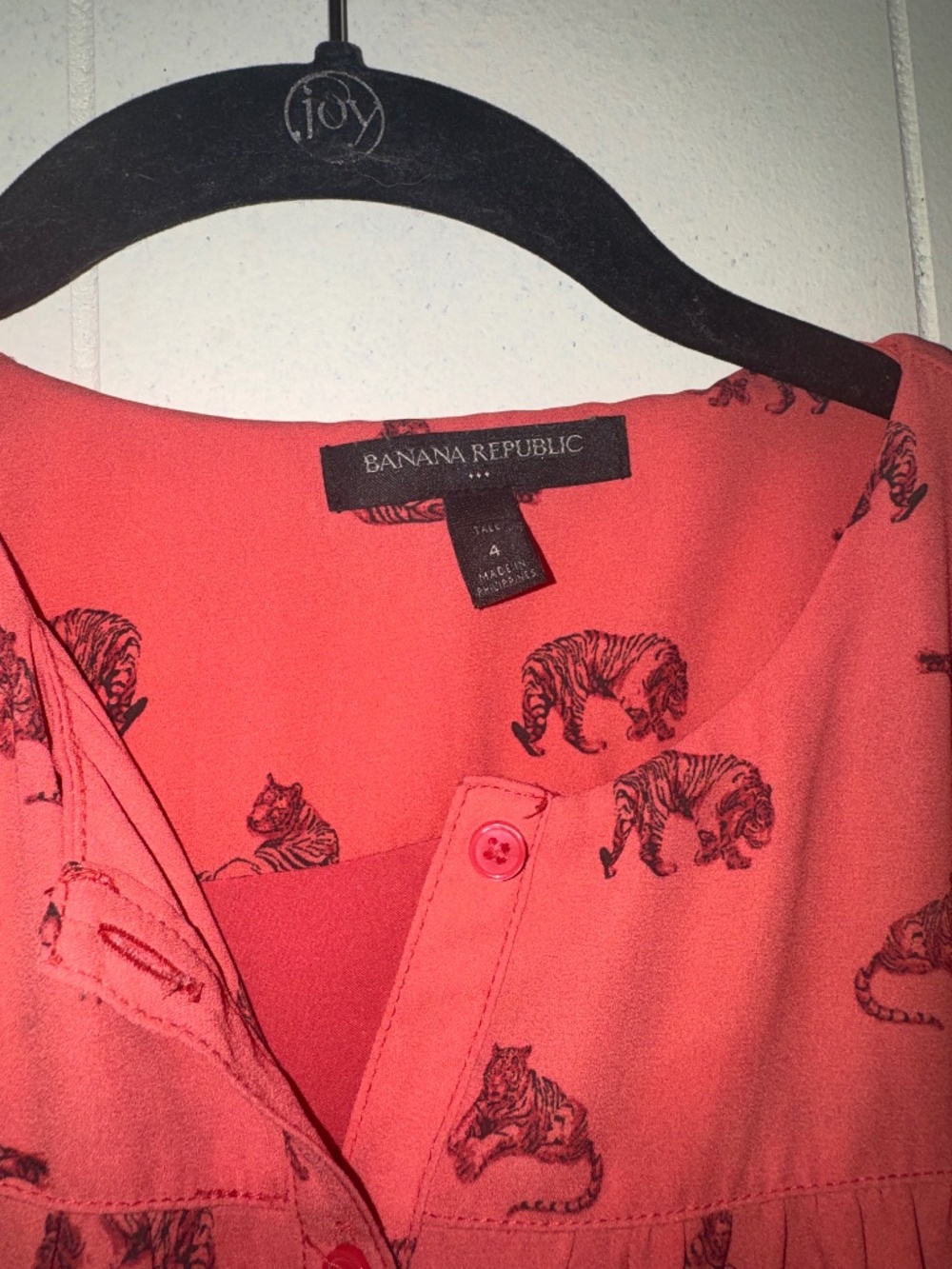 Banana Republic size 4 pink tiger dress button front belt